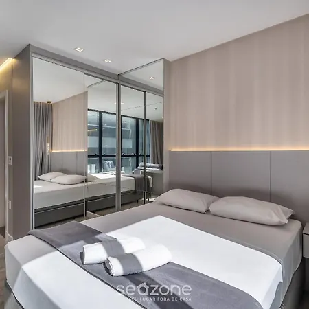 Ift - Ed. Infinity Tower Flat 350M Da Meia Praia Itapema Exterior photo